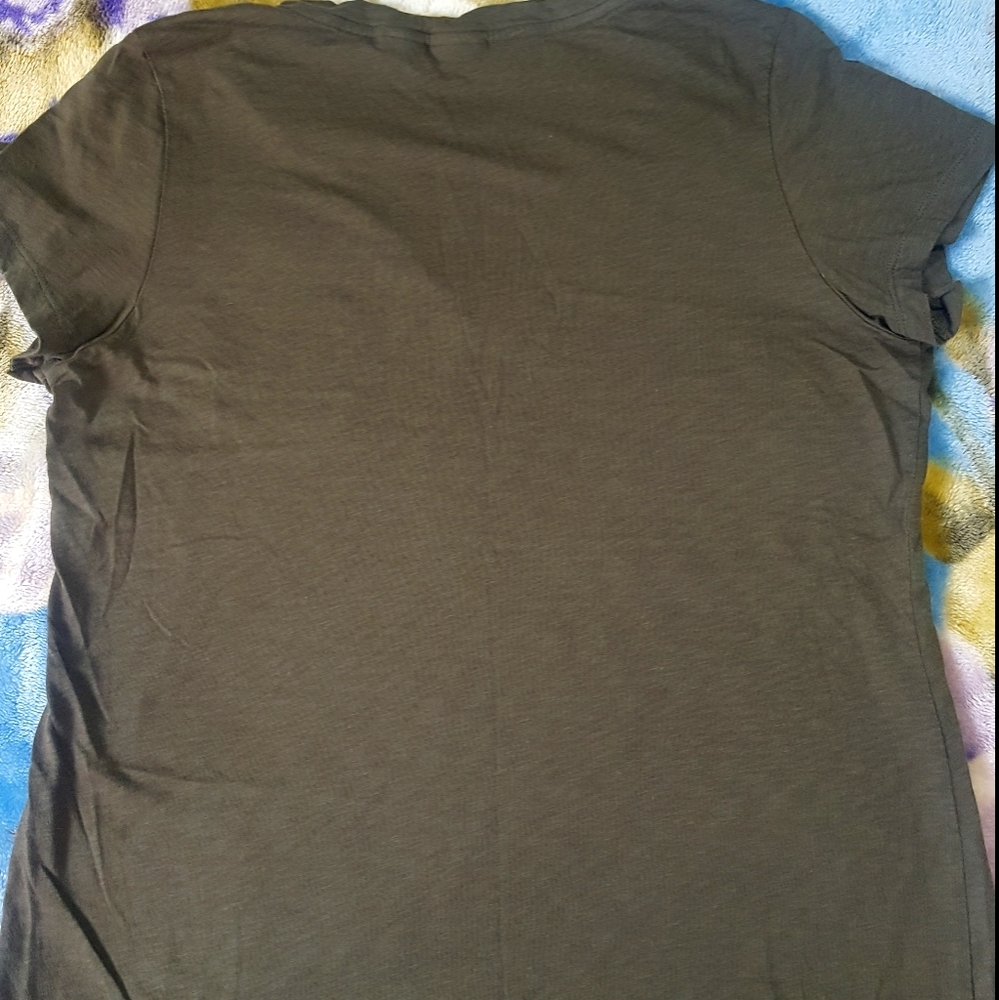 Dark green v-neck shirt